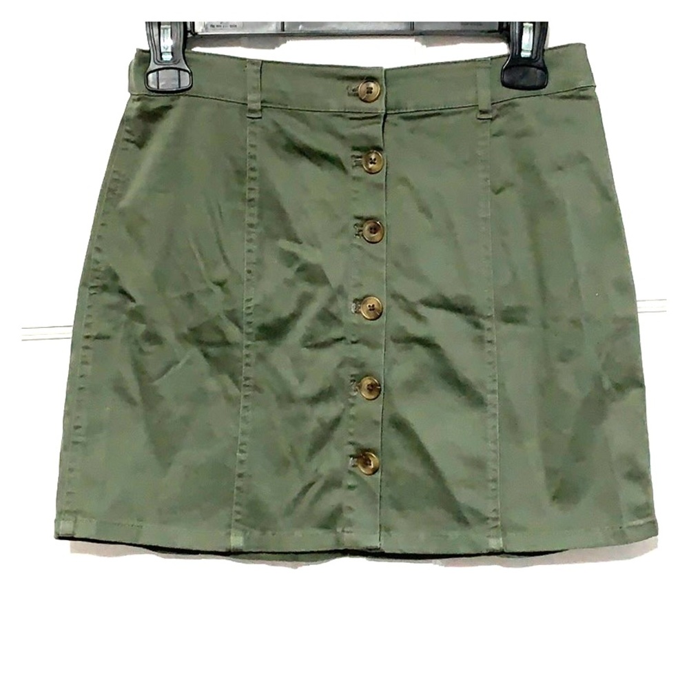 Women’s Forever 21 Button Down Mini Skirt